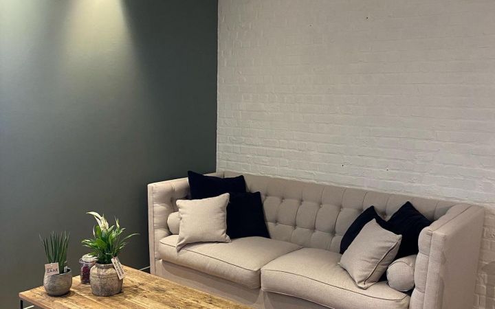 Photo 2021 12 09 18 14 21